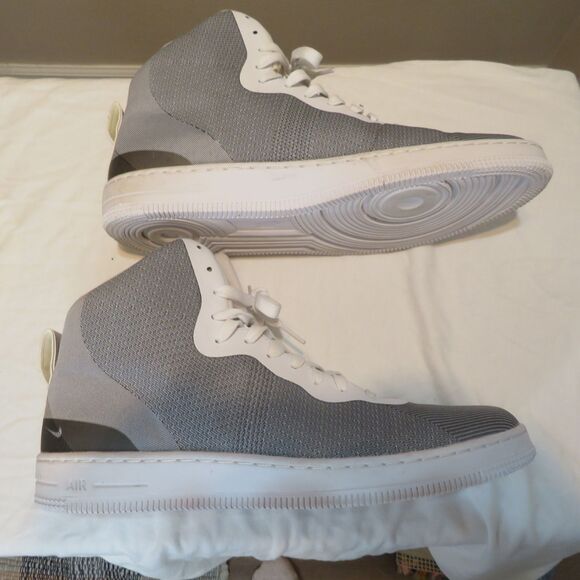 Nike Air Hi-Top Gray Athletic Shoes 776086-004 - Picture 2 of 6